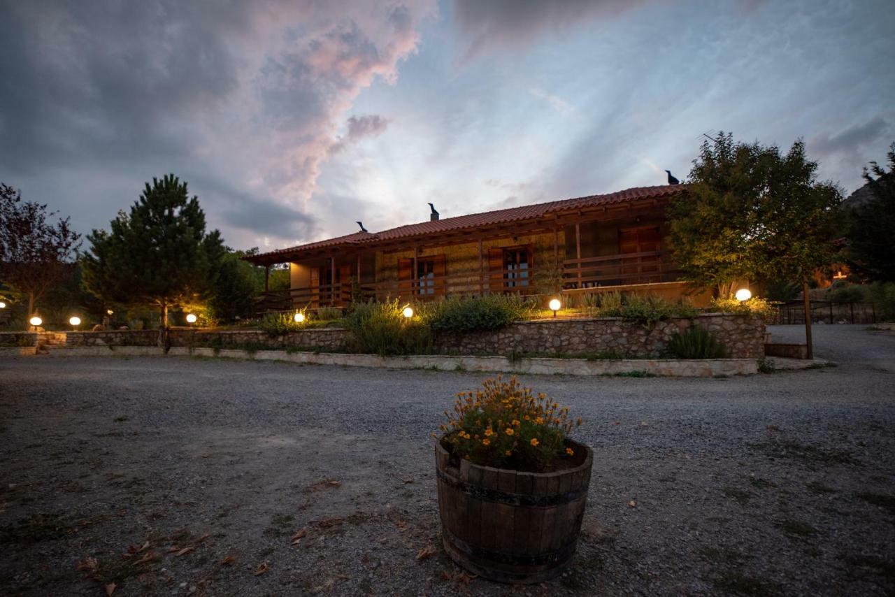 Orias Guesthouse&Farm Kalavryta Exterior foto