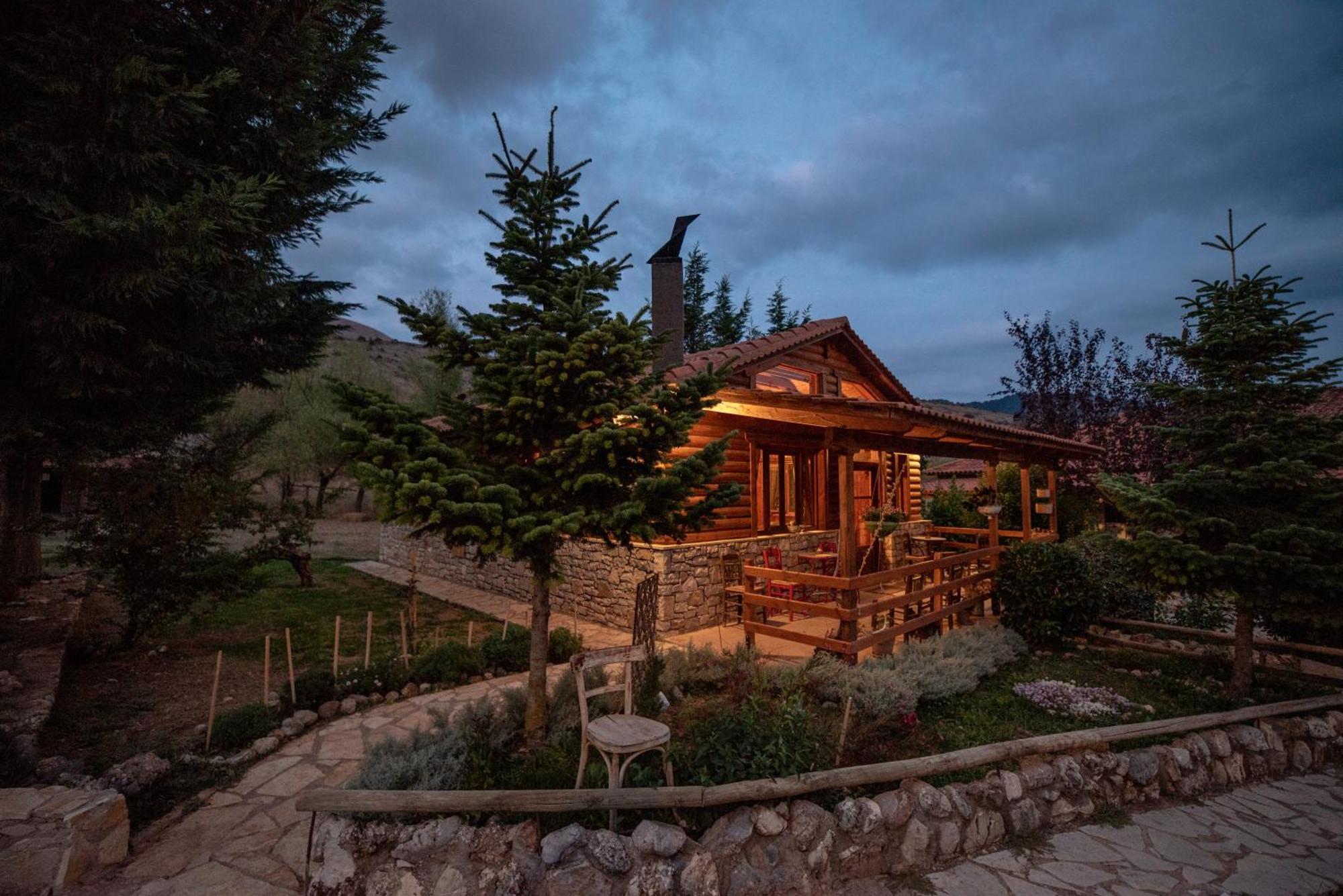 Orias Guesthouse&Farm Kalavryta Exterior foto
